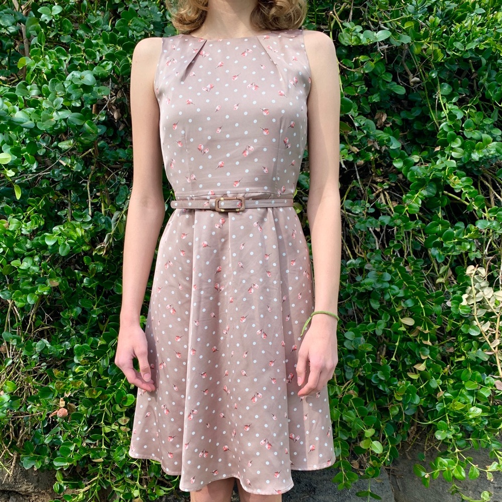 NY&Co Eva Mendez dress ✨✨